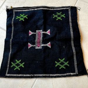 Moroccan handmade pillowcase by Afrikesh